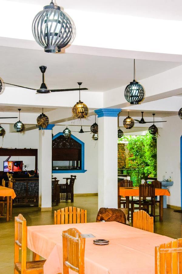No Name Rest Hotel Unawatuna Ngoại thất bức ảnh